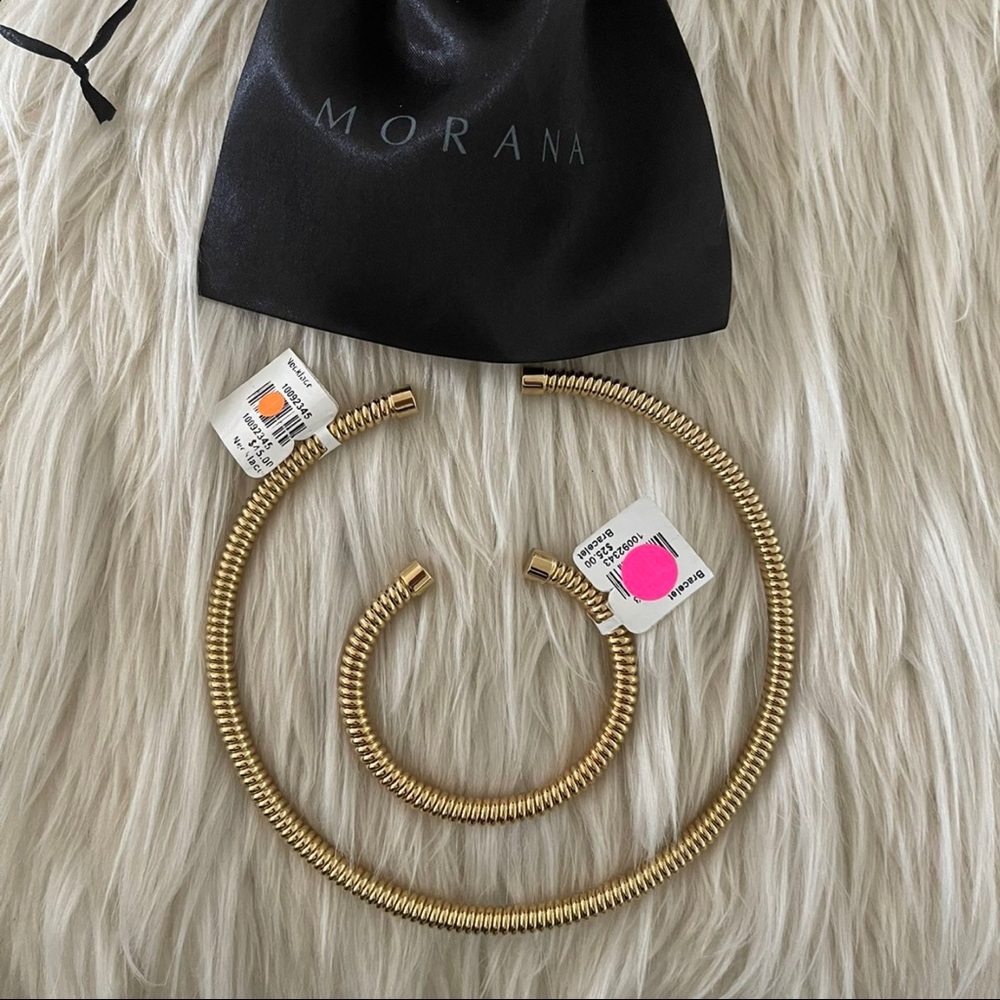 Gold Plated Chocker And Bracelet
